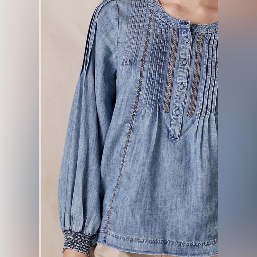 Anthropologie Pilcro Norah Pintucked Denim Top